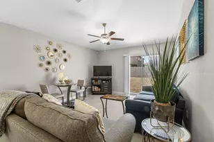 15477 Miller Creek Dr, Sun City Center, FL 33573 - Photo 7