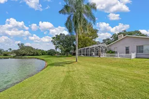 684 Samantha Dr, Palm Harbor, FL 34683 - Photo 3