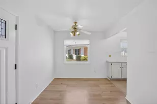 1902 Andover St, Sun City Center, FL 33573 - Photo 5