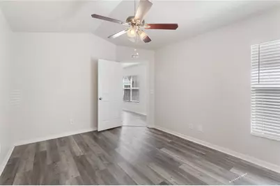 7456 Oxford Garden Circle, Apollo Beach, FL 33572 - Photo 17
