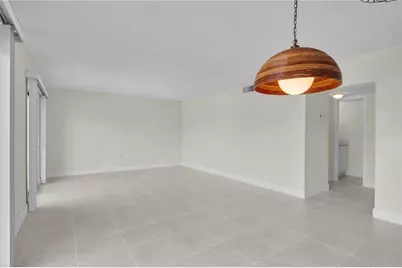 8820 Bay Pointe Drive #102, Tampa, FL 33615 - Photo 9