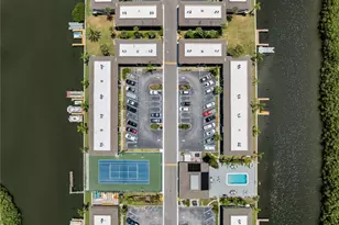 8820 Bay Pointe Dr, Tampa, FL 33615 - Photo 19