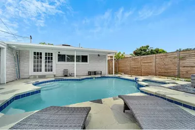 2219 16th Street N, Saint Petersburg, FL 33704 - Photo 27