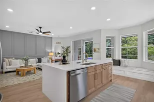 24133 Denali Ct, Lutz, FL 33559 - Photo 17