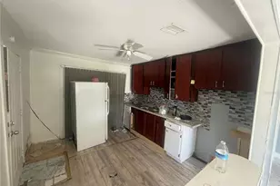 14928 Pine Crest Rd, Tampa, FL 33613 - Photo 3