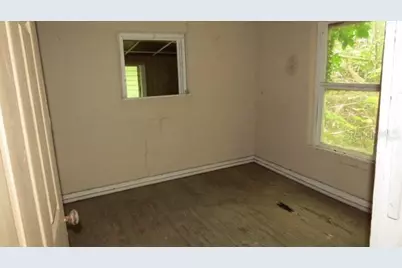 [Address not provided], Dade City, FL 33523 - Photo 3