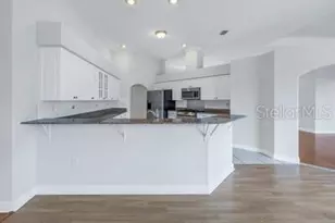 7380 Pebble Beach Ln, Seminole, FL 33777 - Photo 21