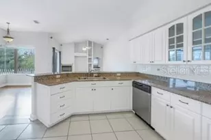 7380 Pebble Beach Ln, Seminole, FL 33777 - Photo 25