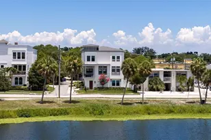 1815 5th St N, Saint Petersburg, FL 33704 - Photo 17