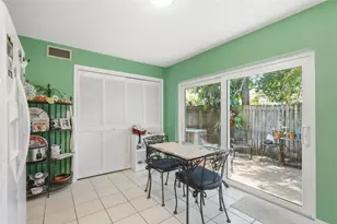 308 S Bungalow Park Ave, Tampa, FL 33609 - Photo 15