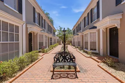 308 S Bungalow Park Avenue #D, Tampa, FL 33609 - Photo 3