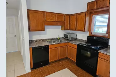 9687 Lingwood Trail, Orlando, FL 32817 - Photo 7