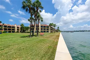 7530 Sunshine Skyway Ln S, Saint Petersburg, FL 33711 - Photo 33