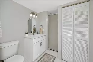 7530 Sunshine Skyway Ln S, Saint Petersburg, FL 33711 - Photo 23