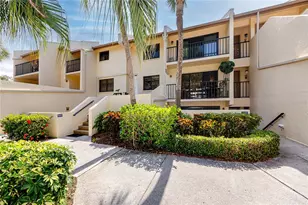 7530 Sunshine Skyway Ln S, Saint Petersburg, FL 33711 - Photo 1