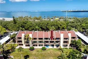7530 Sunshine Skyway Ln S, Saint Petersburg, FL 33711 - Photo 49