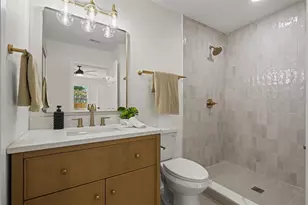 3036 20th St N, Saint Petersburg, FL 33713 - Photo 17