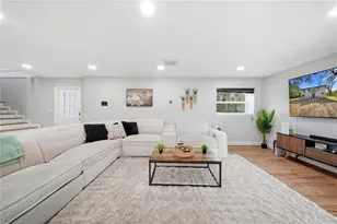 6902 E 29th Ave, Tampa, FL 33619 - Photo 9