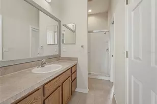 11530 Oyster Bay Cir, New Port Richey, FL 34654 - Photo 21