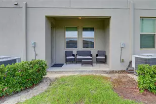 31632 Blue Passing Loop, Wesley Chapel, FL 33545 - Photo 47