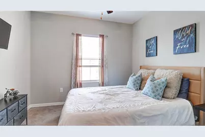 31632 Blue Passing Loop, Wesley Chapel, FL 33545 - Photo 37