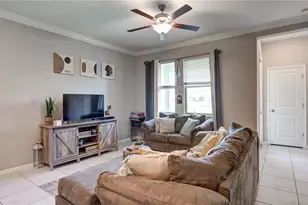 31632 Blue Passing Loop, Wesley Chapel, FL 33545 - Photo 17