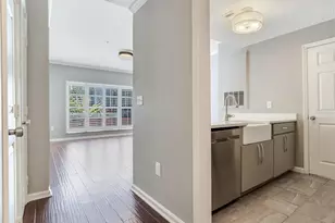 800 S Dakota Ave, Tampa, FL 33606 - Photo 3