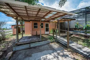 1200 E Court St, Tarpon Springs, FL 34689 - Photo 27