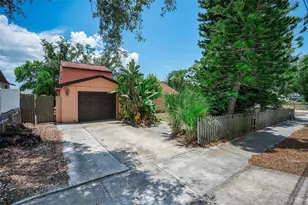 1200 E Court St, Tarpon Springs, FL 34689 - Photo 31
