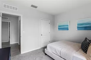 17951 Acorn Drop Rd, Land O Lakes, FL 34638 - Photo 15