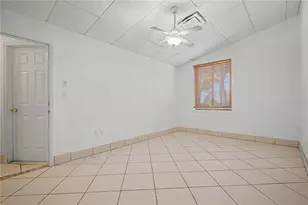 2160 Laurence Dr, Clearwater, FL 33764 - Photo 75