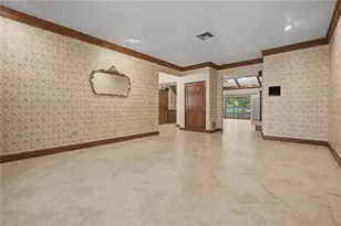 2160 Laurence Dr, Clearwater, FL 33764 - Photo 9