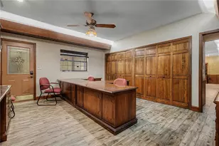 2160 Laurence Dr, Clearwater, FL 33764 - Photo 51