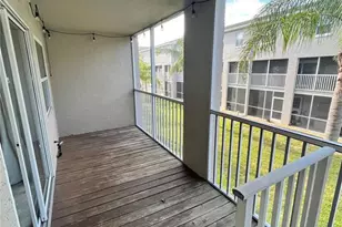 1117 S Pinellas Bayway S, Saint Petersburg, FL 33715 - Photo 17