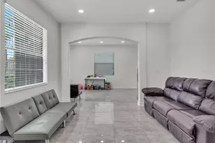 5063 Ivory Stone Dr, Wimauma, FL 33598 - Photo 7