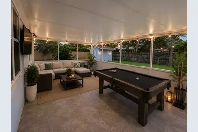 1029 W Country Club Circle, Fort Lauderdale, FL 33317 - Photo 15