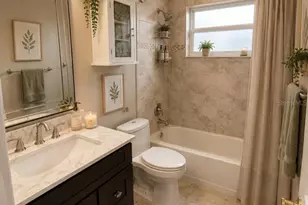 1029 W Country Club Cir, Plantation, FL 33317 - Photo 9