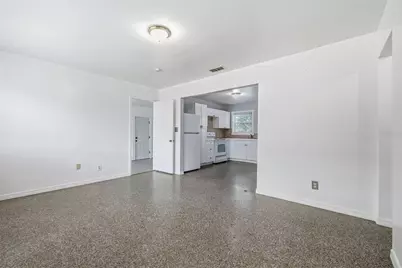 6802 Larmon Street, Tampa, FL 33634 - Photo 5
