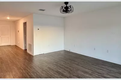 1740 Chatham Green Circle, Ruskin, FL 33570 - Photo 5