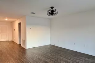 1740 Chatham Green Circle, Ruskin, FL 33570 - Photo 5