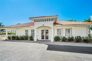 17717 Gulf Blvd, Saint Petersburg, FL 33708 - Photo 57