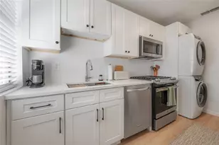 319 W Curtis St, Tampa, FL 33603 - Photo 13