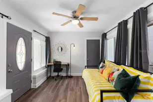 2120 1st St N, Saint Petersburg, FL 33704 - Photo 17