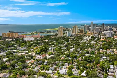 2120 1st Street N, Saint Petersburg, FL 33704 - Photo 21