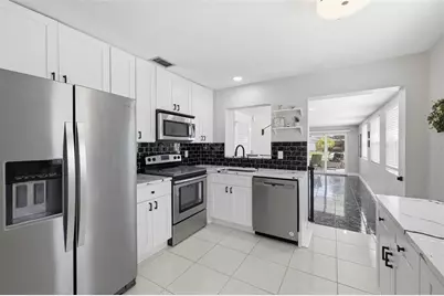 801 89th Avenue N, Saint Petersburg, FL 33702 - Photo 7