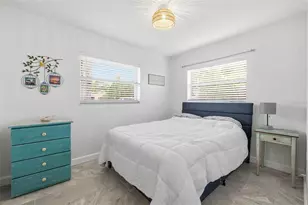801 89th Ave N, Saint Petersburg, FL 33702 - Photo 19