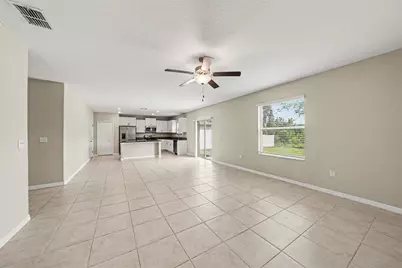 12961 Wildflower Meadow Dr, Riverview, FL 33579 - Photo 9