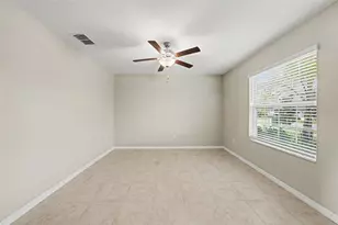 12961 Wildflower Meadow Dr, Riverview, FL 33579 - Photo 5
