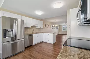 4715 Bay St NE, Saint Petersburg, FL 33703 - Photo 13