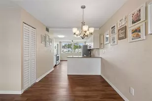 4715 Bay St NE, Saint Petersburg, FL 33703 - Photo 7
